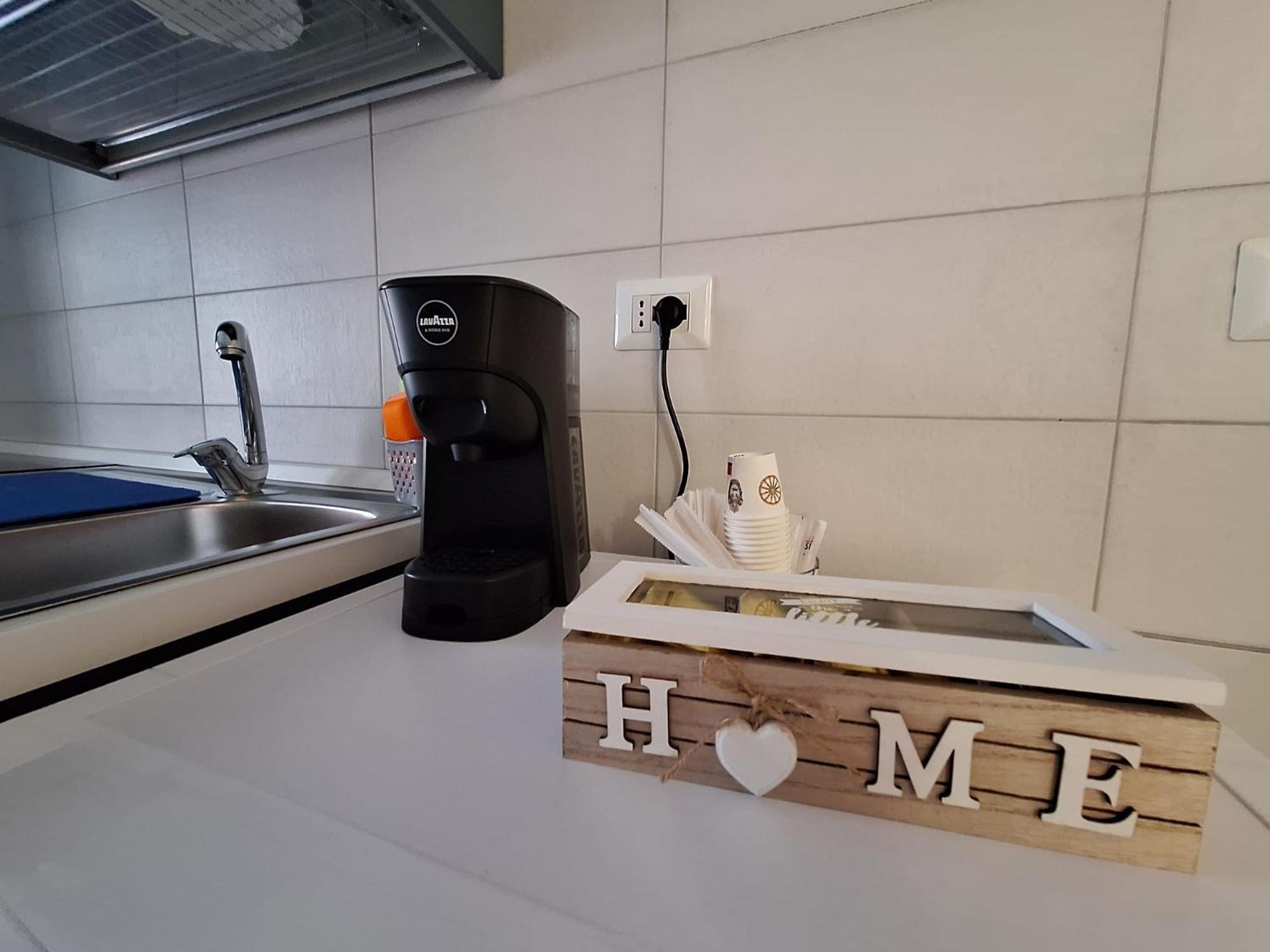 Desy Apartment Syracuse Bagian luar foto